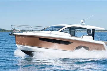 articles - norfolk-boat-sales-new-dealer-for-sealine-boats